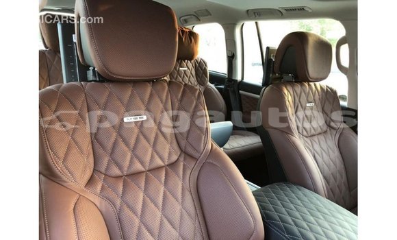 Buy Import Toyota Land Cruiser Black Car in Import - Dubai in Enga Buy Import Toyota Land Cruiser Black Car in Import - Dubai in Enga