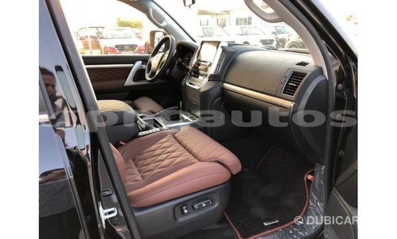 Buy Import Toyota Land Cruiser Black Car in Import - Dubai in Enga Buy Import Toyota Land Cruiser Black Car in Import - Dubai in Enga