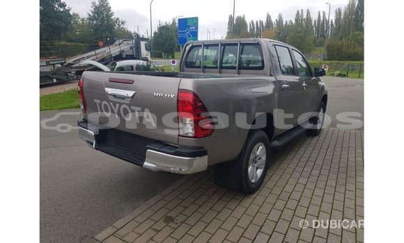 Buy Import Toyota Hilux Brown Car in Import - Dubai in Enga Buy Import Toyota Hilux Brown Car in Import - Dubai in Enga