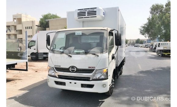 Buy Import Hino 300 Series White Truck in Import - Dubai in Enga Buy Import Hino 300 Series White Truck in Import - Dubai in Enga