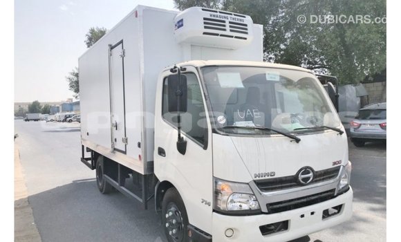Buy Import Hino 300 Series White Truck in Import - Dubai in Enga Buy Import Hino 300 Series White Truck in Import - Dubai in Enga