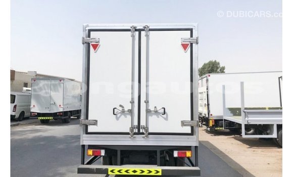 Buy Import Hino 300 Series White Truck in Import - Dubai in Enga Buy Import Hino 300 Series White Truck in Import - Dubai in Enga