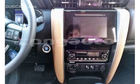 Buy Import Toyota Fortuner White Car in Import - Dubai in Enga Buy Import Toyota Fortuner White Car in Import - Dubai in Enga