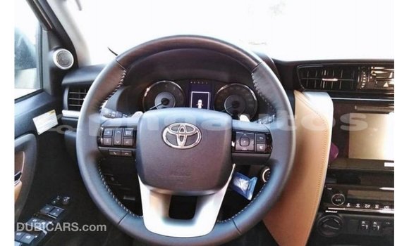 Buy Import Toyota Fortuner White Car in Import - Dubai in Enga Buy Import Toyota Fortuner White Car in Import - Dubai in Enga
