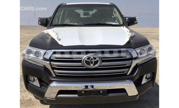 Buy Import Toyota Land Cruiser Black Car in Import - Dubai in Enga Buy Import Toyota Land Cruiser Black Car in Import - Dubai in Enga