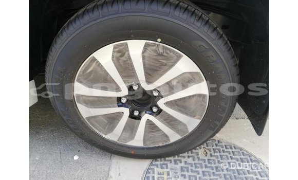 Buy Import Toyota Land Cruiser White Car in Import - Dubai in Enga Buy Import Toyota Land Cruiser White Car in Import - Dubai in Enga