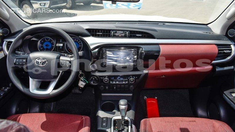 Big with watermark toyota hilux enga import dubai 4364