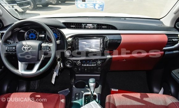 Acheter Import Voiture Toyota Hilux Autre à Import - Dubai, Enga Acheter Import Voiture Toyota Hilux Autre à Import - Dubai, Enga