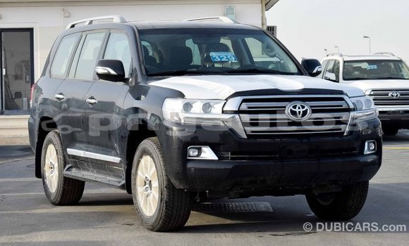 Acheter Import Voiture Toyota Land Cruiser Noir à Import - Dubai, Enga Acheter Import Voiture Toyota Land Cruiser Noir à Import - Dubai, Enga