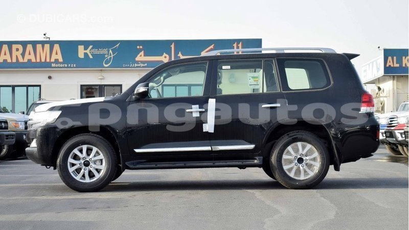 Big with watermark toyota land cruiser enga import dubai 4367