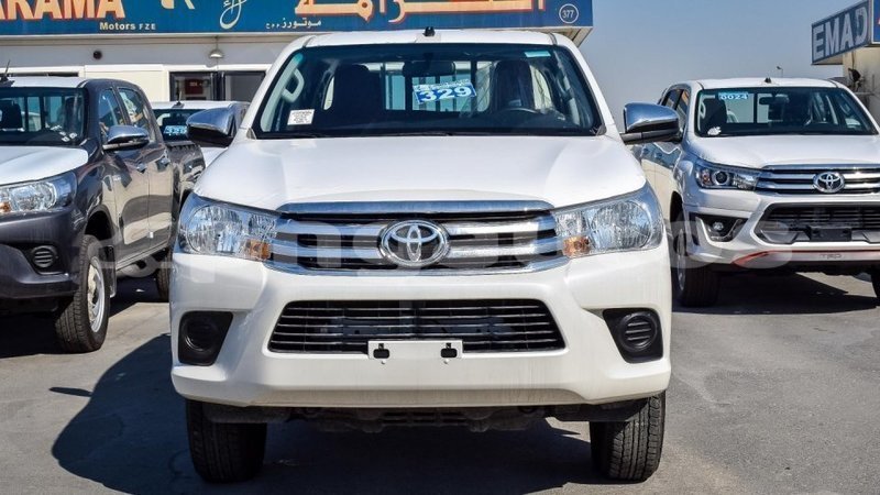Big with watermark toyota hilux enga import dubai 4369