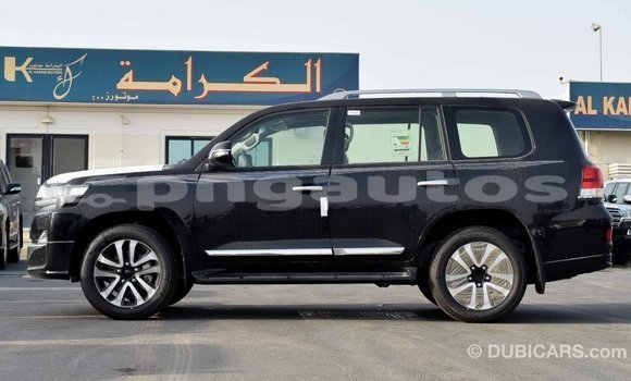 Acheter Import Voiture Toyota Land Cruiser Noir à Import - Dubai, Enga Acheter Import Voiture Toyota Land Cruiser Noir à Import - Dubai, Enga