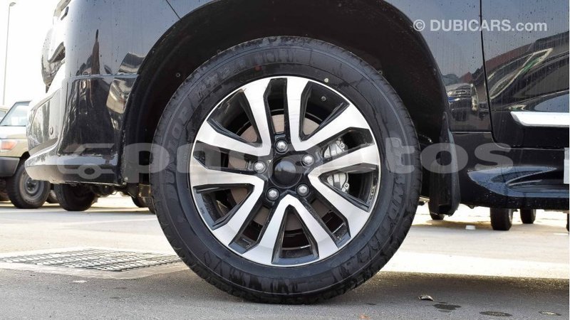 Big with watermark toyota land cruiser enga import dubai 4371