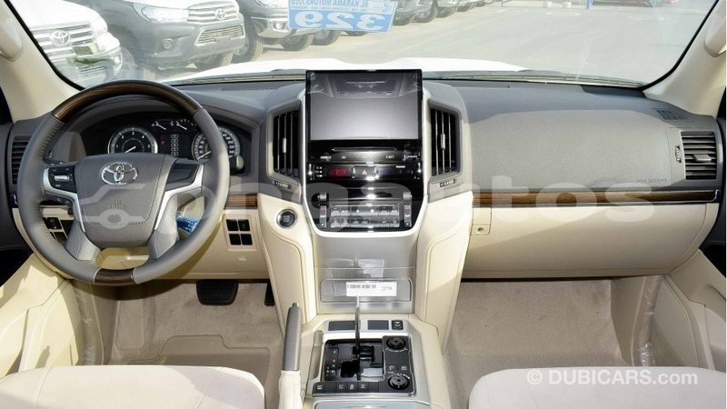 Big with watermark toyota land cruiser enga import dubai 4372