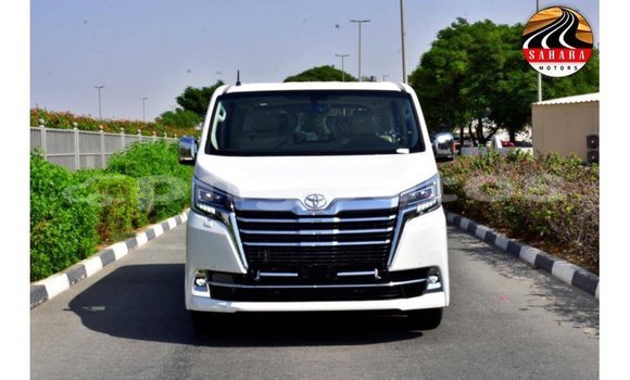 Buy Import Toyota Granvia White Car in Import - Dubai in Enga Buy Import Toyota Granvia White Car in Import - Dubai in Enga