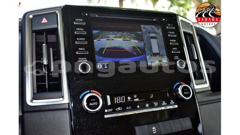 Big with watermark toyota granvia enga import dubai 4379