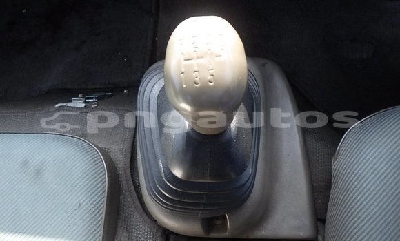 Buy Used Nissan UD White Truck in Port Moresby in National Capital District Buy Used Nissan UD White Truck in Port Moresby in National Capital District