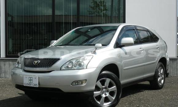 Buy Used Toyota Harrier Silver Car in Port Moresby in National Capital District Buy Used Toyota Harrier Silver Car in Port Moresby in National Capital District