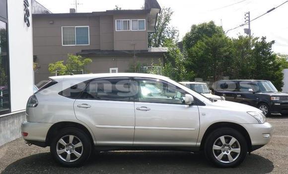 Buy Used Toyota Harrier Silver Car in Port Moresby in National Capital District Buy Used Toyota Harrier Silver Car in Port Moresby in National Capital District