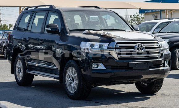 Buy Import Toyota Land Cruiser Black Car in Import - Dubai in Enga Buy Import Toyota Land Cruiser Black Car in Import - Dubai in Enga