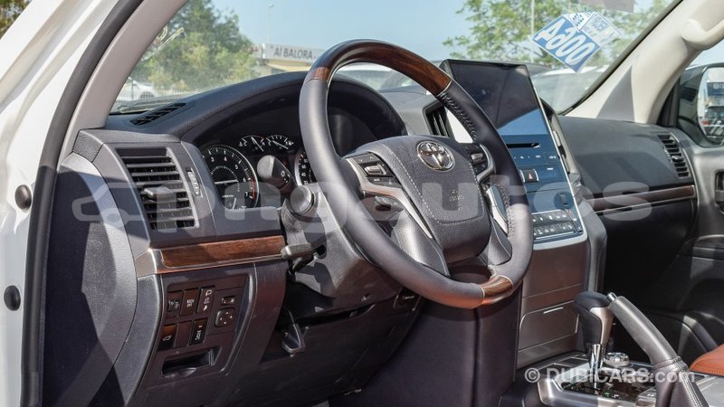 Big with watermark toyota land cruiser enga import dubai 4397