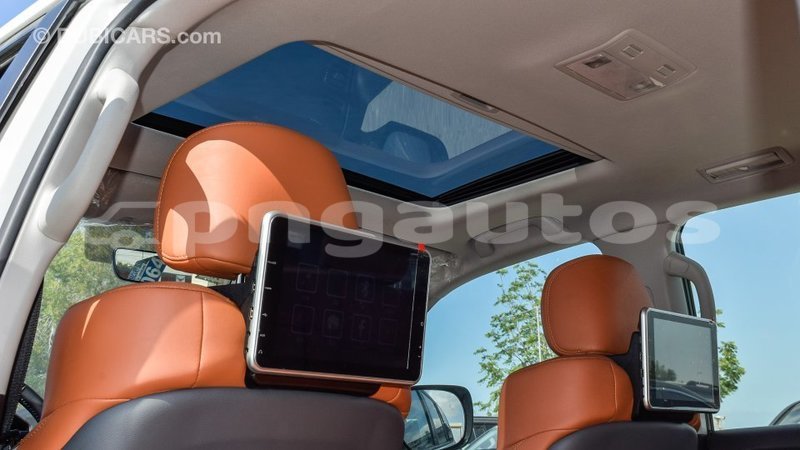 Big with watermark toyota land cruiser enga import dubai 4397