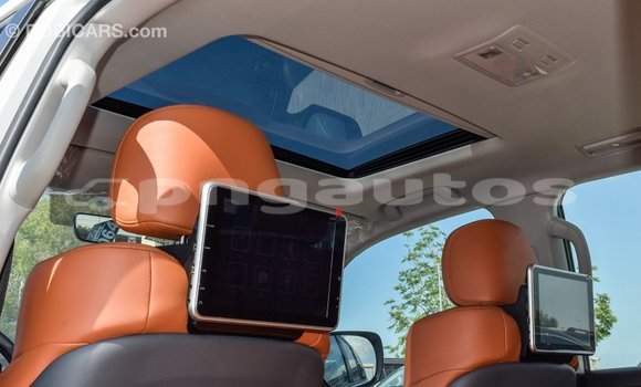 Buy Import Toyota Land Cruiser White Car in Import - Dubai in Enga Buy Import Toyota Land Cruiser White Car in Import - Dubai in Enga