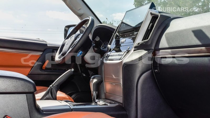 Big with watermark toyota land cruiser enga import dubai 4397