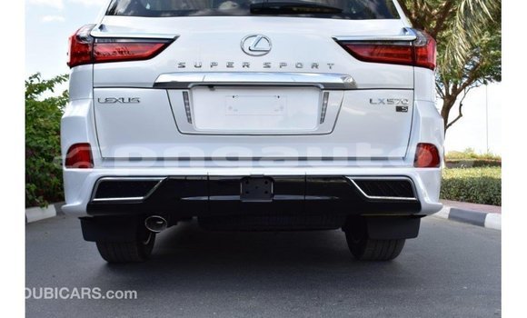 Buy Import Lexus LX White Car in Import - Dubai in Enga Buy Import Lexus LX White Car in Import - Dubai in Enga