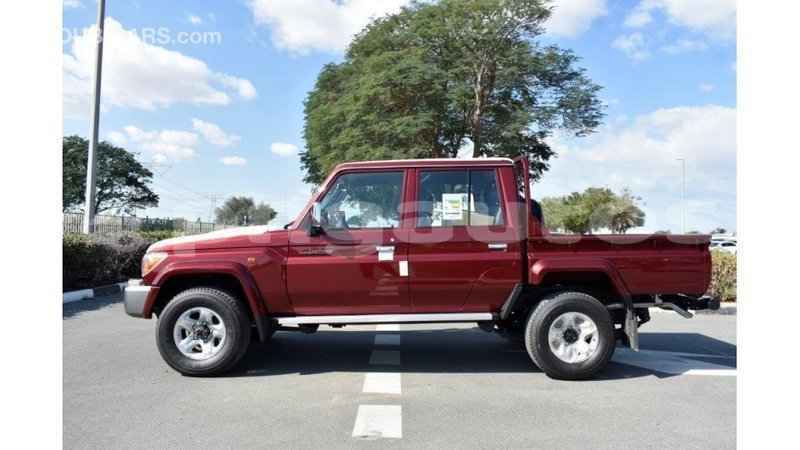 Big with watermark toyota land cruiser enga import dubai 4402