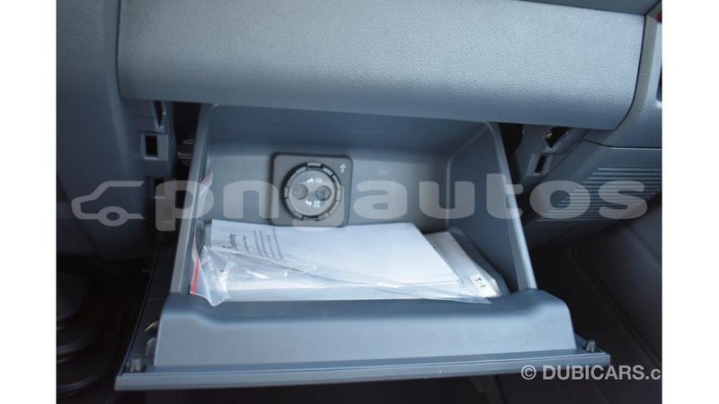 Big with watermark toyota land cruiser enga import dubai 4402