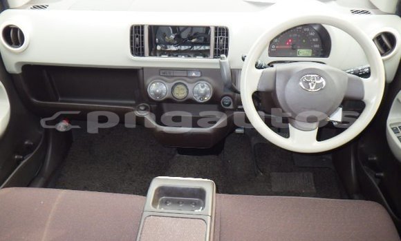 Buy Used Toyota Passo Green Car in Port Moresby in National Capital District Buy Used Toyota Passo Green Car in Port Moresby in National Capital District