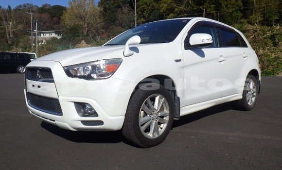 Buy Used Mitsubishi RVR White Car in Port Moresby in National Capital District Buy Used Mitsubishi RVR White Car in Port Moresby in National Capital District