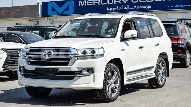 Big with watermark toyota land cruiser enga import dubai 4413