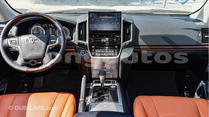 Big with watermark toyota land cruiser enga import dubai 4413