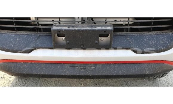 Buy Import Toyota Hilux White Car in Import - Dubai in Enga Buy Import Toyota Hilux White Car in Import - Dubai in Enga