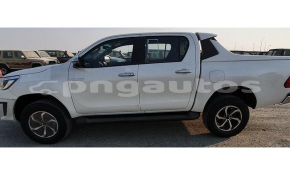 Buy Import Toyota Hilux White Car in Import - Dubai in Enga Buy Import Toyota Hilux White Car in Import - Dubai in Enga