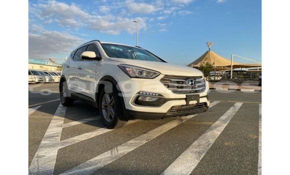 Buy Import Hyundai Santa Fe White Car in Import - Dubai in Enga Buy Import Hyundai Santa Fe White Car in Import - Dubai in Enga