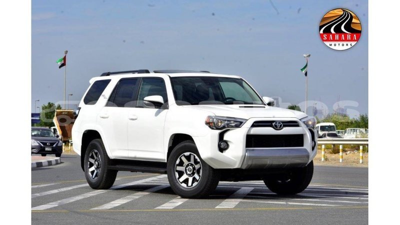 Big with watermark toyota 4runner enga import dubai 4416