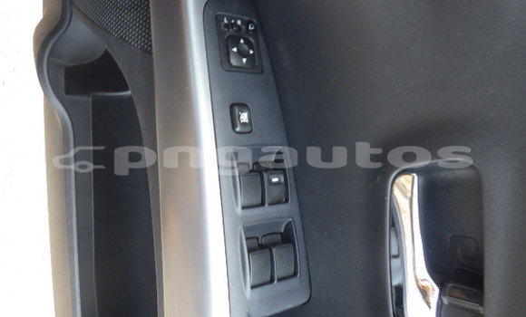 Buy Used Mitsubishi Outlander Blue Car in Port Moresby in National Capital District Buy Used Mitsubishi Outlander Blue Car in Port Moresby in National Capital District