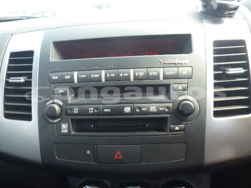 Big with watermark mitsubishi outlander national capital district port moresby 4417