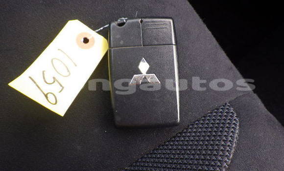 Buy Used Mitsubishi Outlander Blue Car in Port Moresby in National Capital District Buy Used Mitsubishi Outlander Blue Car in Port Moresby in National Capital District