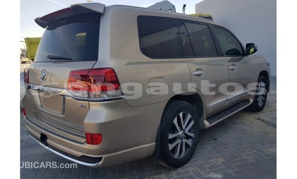 Buy Import Toyota Land Cruiser Other Car in Import - Dubai in Enga Buy Import Toyota Land Cruiser Other Car in Import - Dubai in Enga