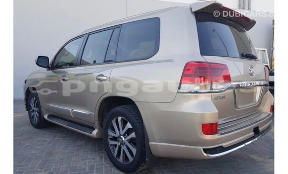 Buy Import Toyota Land Cruiser Other Car in Import - Dubai in Enga Buy Import Toyota Land Cruiser Other Car in Import - Dubai in Enga