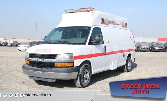 Acheter Import Voiture Chevrolet Express Blanc à Import - Dubai, Enga