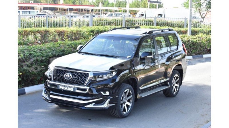 Big with watermark toyota prado enga import dubai 4423