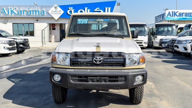 Big with watermark toyota land cruiser enga import dubai 4424