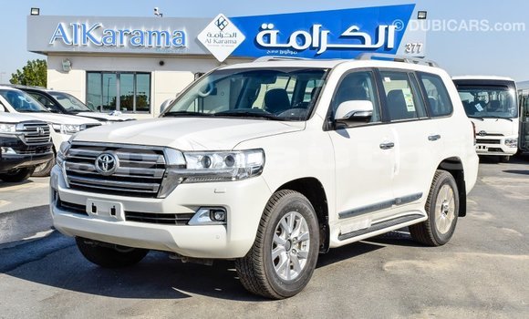 Acheter Import Voiture Toyota Land Cruiser Blanc à Import - Dubai, Enga Acheter Import Voiture Toyota Land Cruiser Blanc à Import - Dubai, Enga