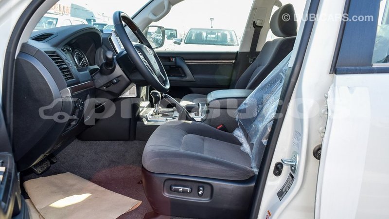 Big with watermark toyota land cruiser enga import dubai 4425