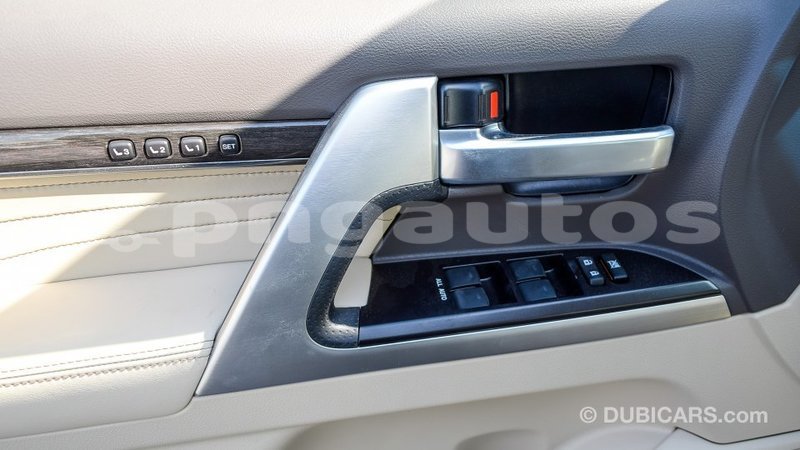 Big with watermark toyota land cruiser enga import dubai 4426